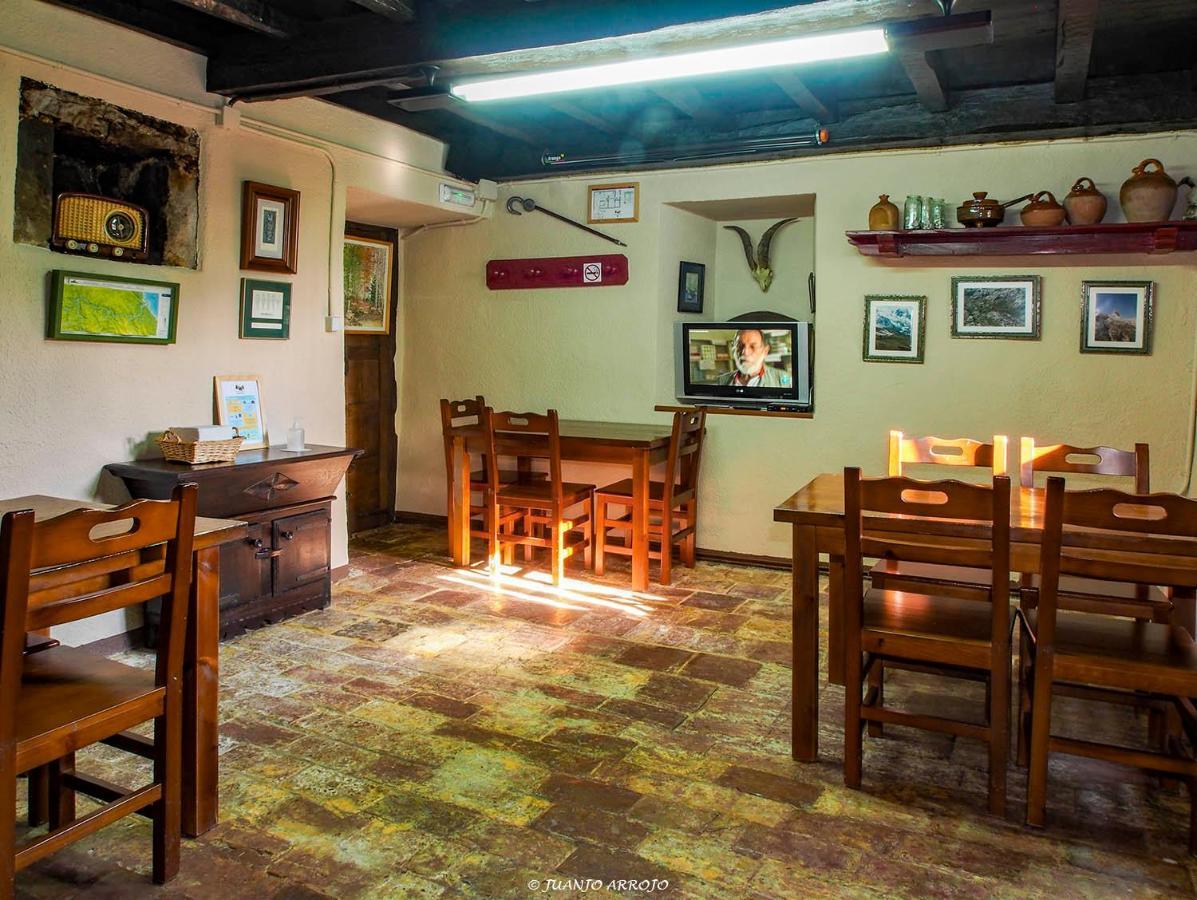 Casa De La Montana Albergue Turistico Авин Экстерьер фото